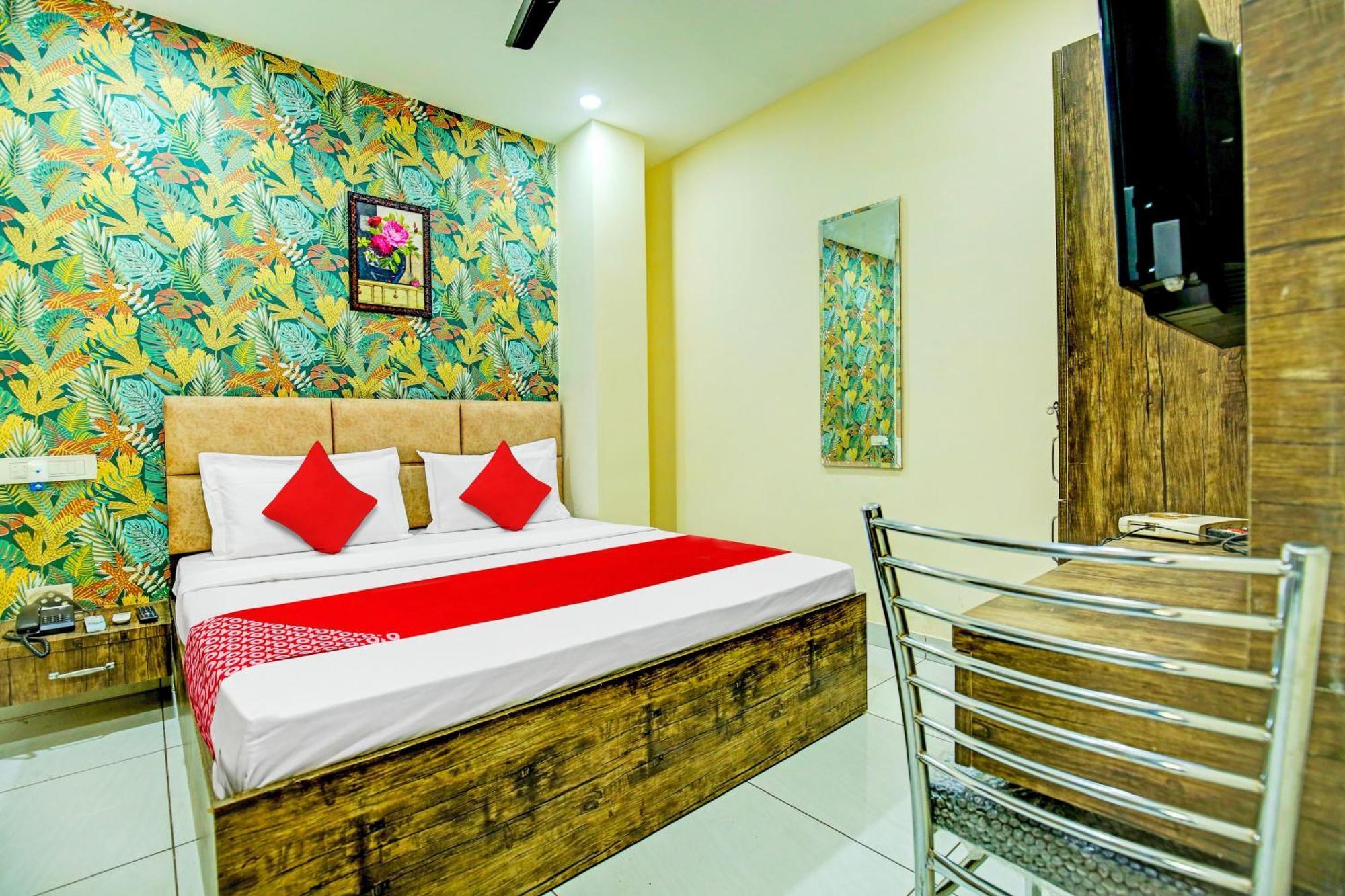 Hotel O Grace Villa Ludhiana Bagian luar foto